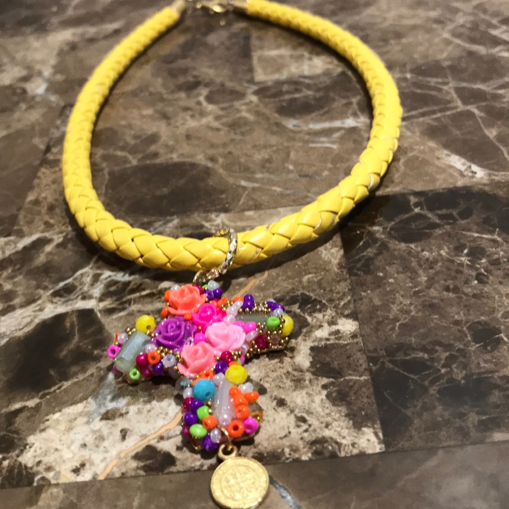 PRETTY & SIMPLE NECKLACE 💛💛🤩
